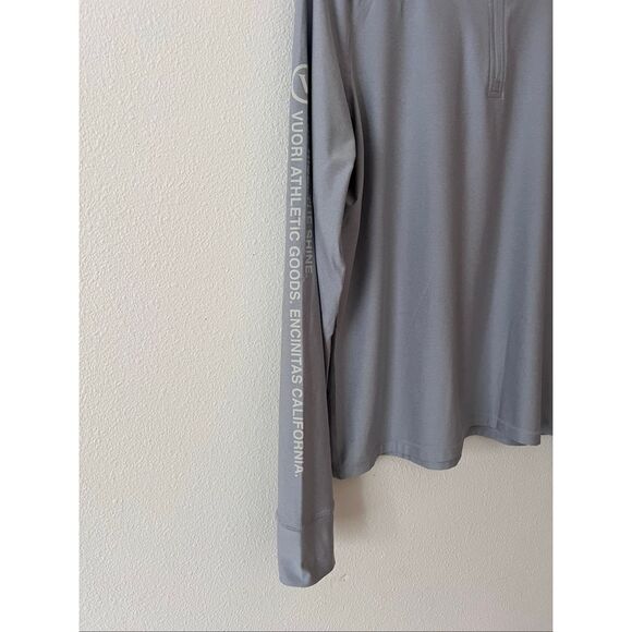 Vuori men's uluwatu water hoodie in color platinum Heather size Medium - Picture 5 of 7